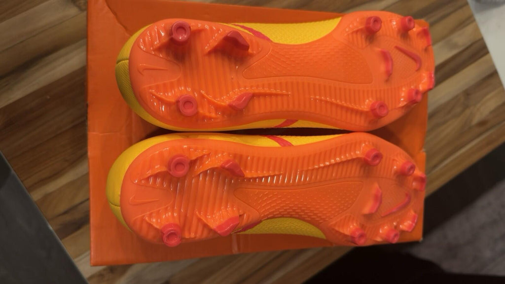 Nike Phantom GT2 Club FG/MG Cleats Laser Orange Size 8 Men's
