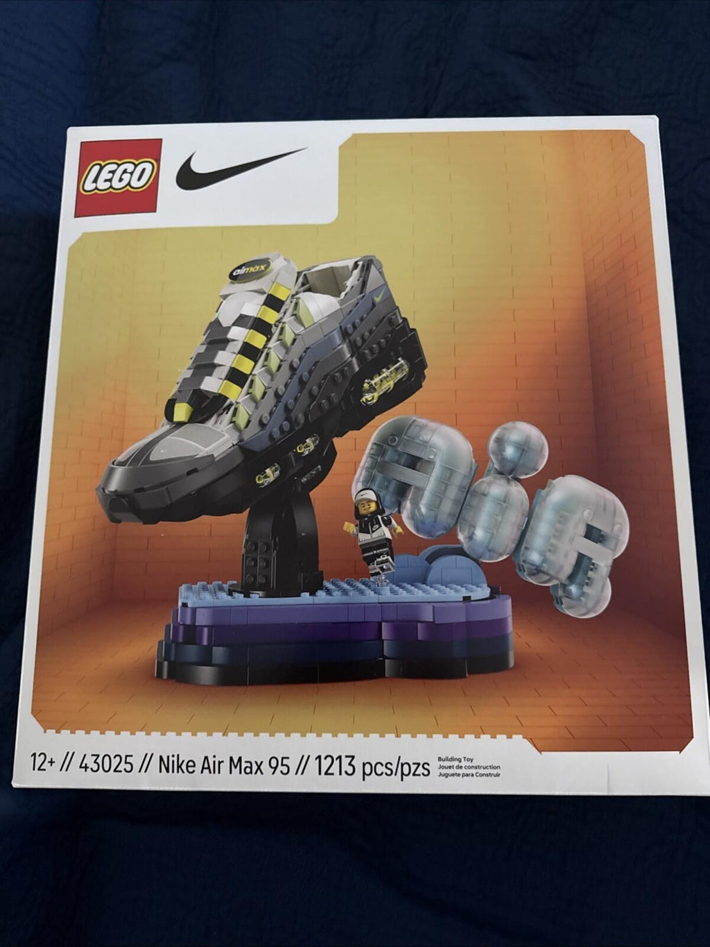 Nike Air Max 95 Lego Set