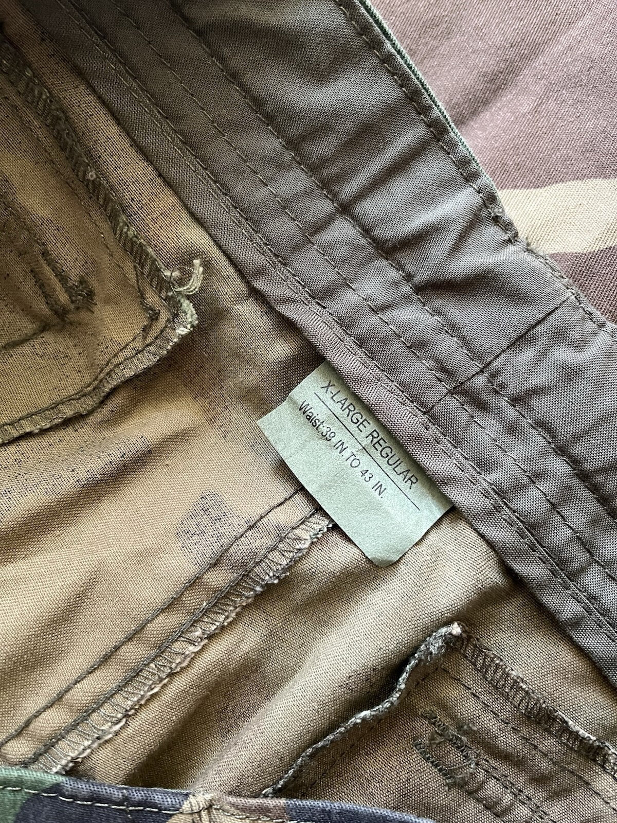 The GV Gallery Raspberry Hills Camo Shorts Size XL