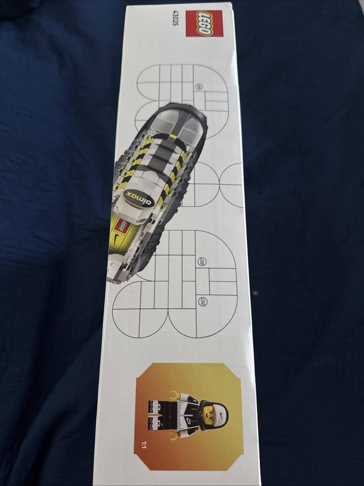 Nike Air Max 95 Lego Set