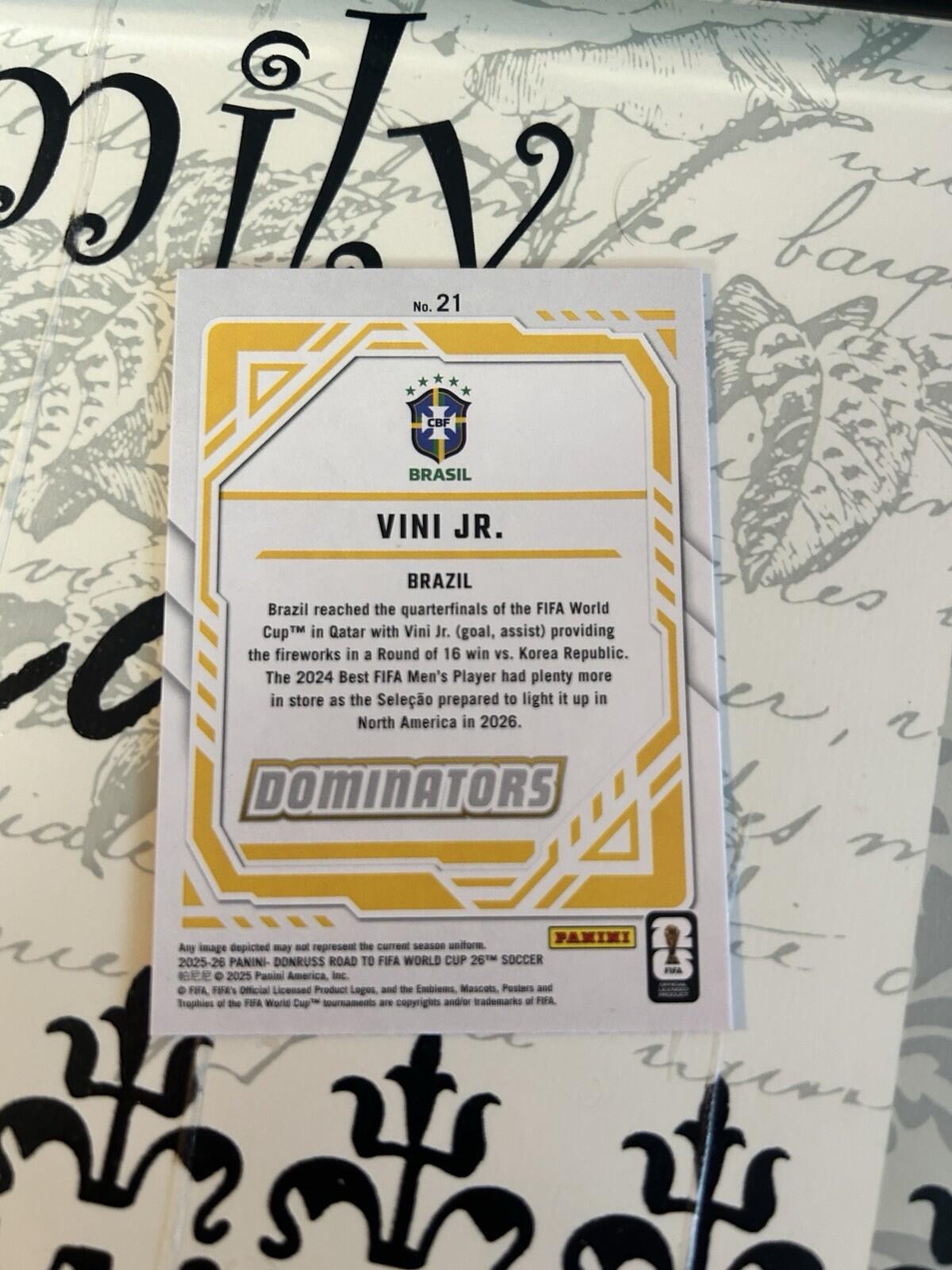 Vinicius Jr Dominators Red 2025-26 Donruss Soccer Brazil