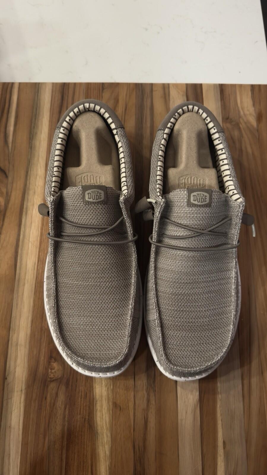 Hey Dude Wally Stretch Mesh Canvas Tan Mens Loafer Shoes NEW