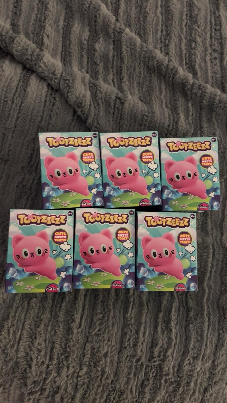 Orb Charmlets TOOTZEEZZ CUTE MEETS TOOTZ MYSTERY BOX Of 6