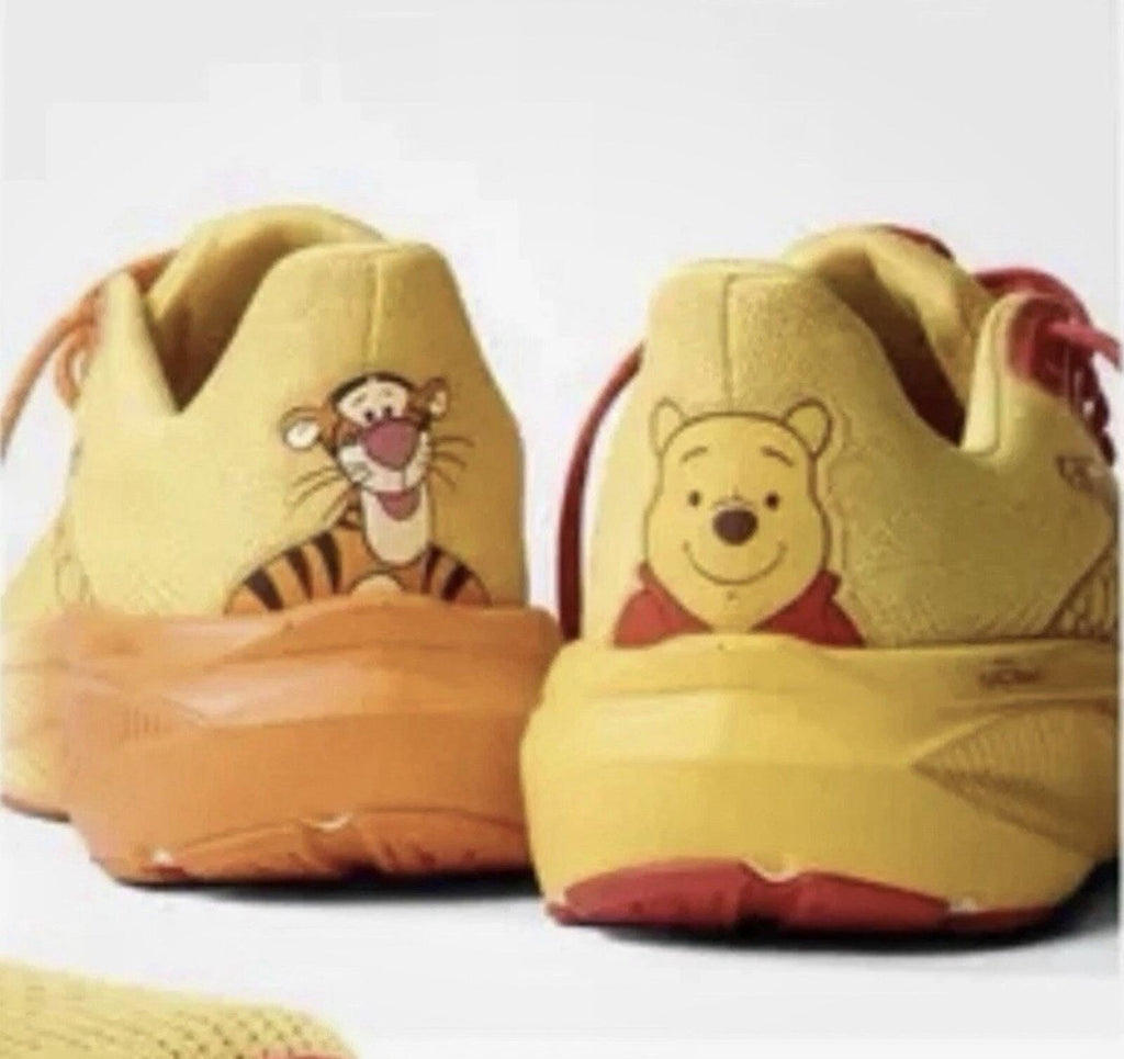 runDisney Brooks Ghost 17 WTP Pooh & Tigger Shoes W13 M11.5