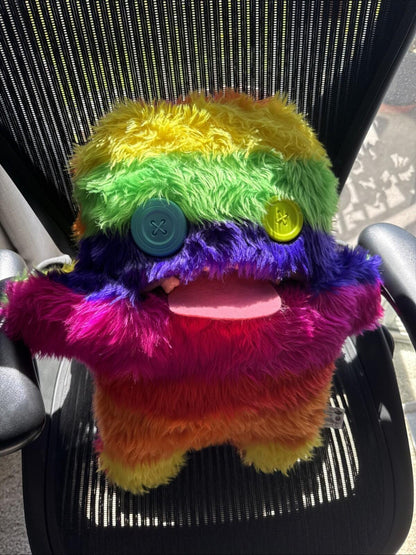 CATCH ME BIGG FUGGLER Fugg Oogah Boogah 17" Rainbow Plush
